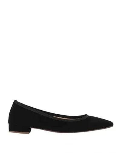 Ballerette Ballet Flats In Black