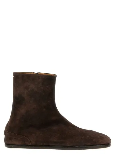 Maison Margiela Tabi Ankle Boots In Brown