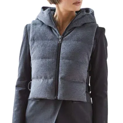 Adroit Atelier Luna Vest In Grey In Blue