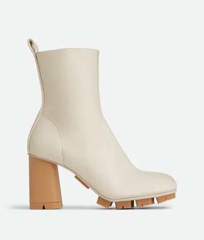 Bottega Veneta Shore Ankle Boot In White