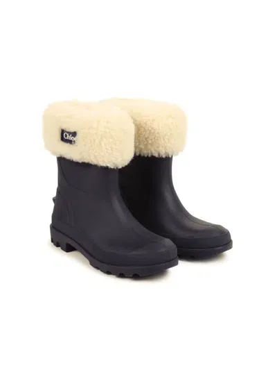 Chloé Kids' Faux-fur Trim Logo-patch Wellies In Blue