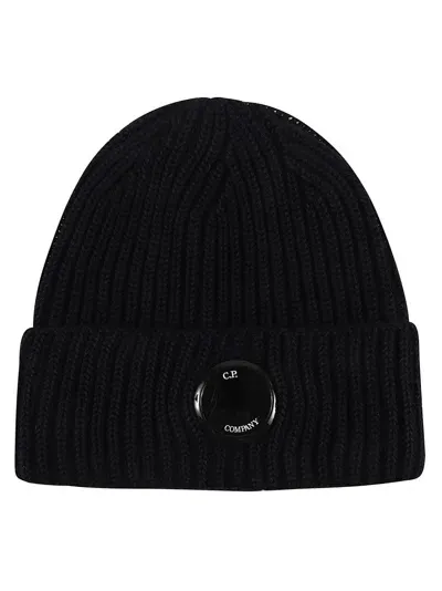 C.p. Company Merino Wool Beanie In Black