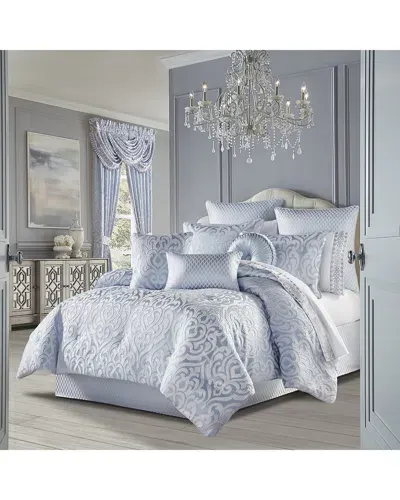 J Queen New York J. Queen New York Liana Comforter Set In Gray