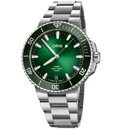 Oris Mod. Aquis Date Calibre 400 In Metallic