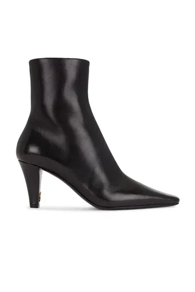 Saint Laurent Josie Boot In Nero