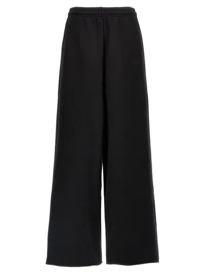 Vetements Logo Embroidered Wide Leg Pants In Black