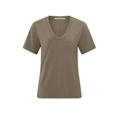 Yaya T-shirt With Rounded V-neck And Short Sleeves | Shitake Brown