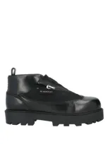 Givenchy ブラック Storm ブーツ In Black